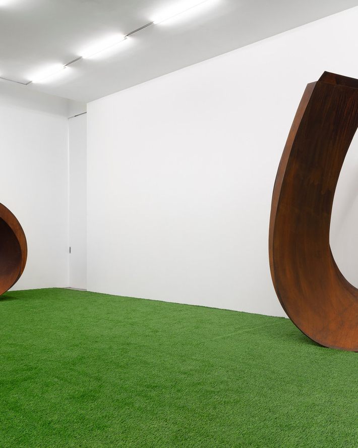 Инсталляция View